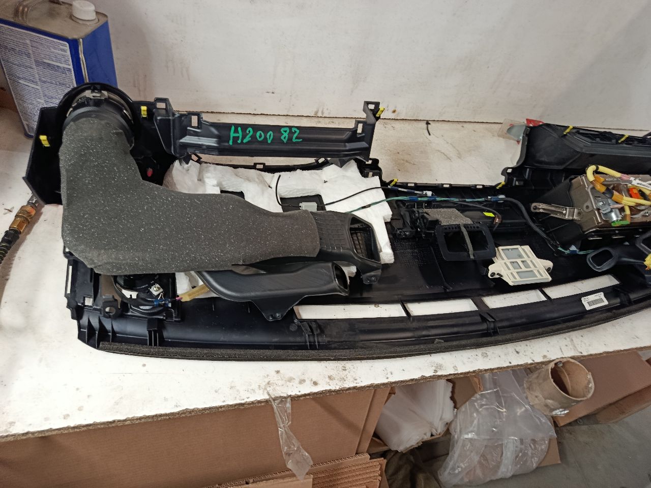 Part image 3