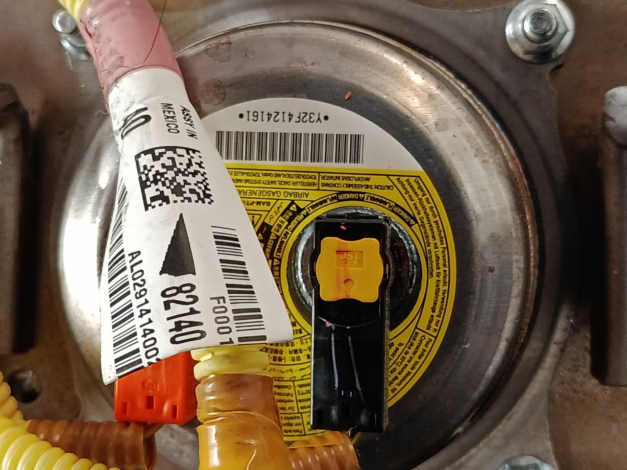 Part image 4