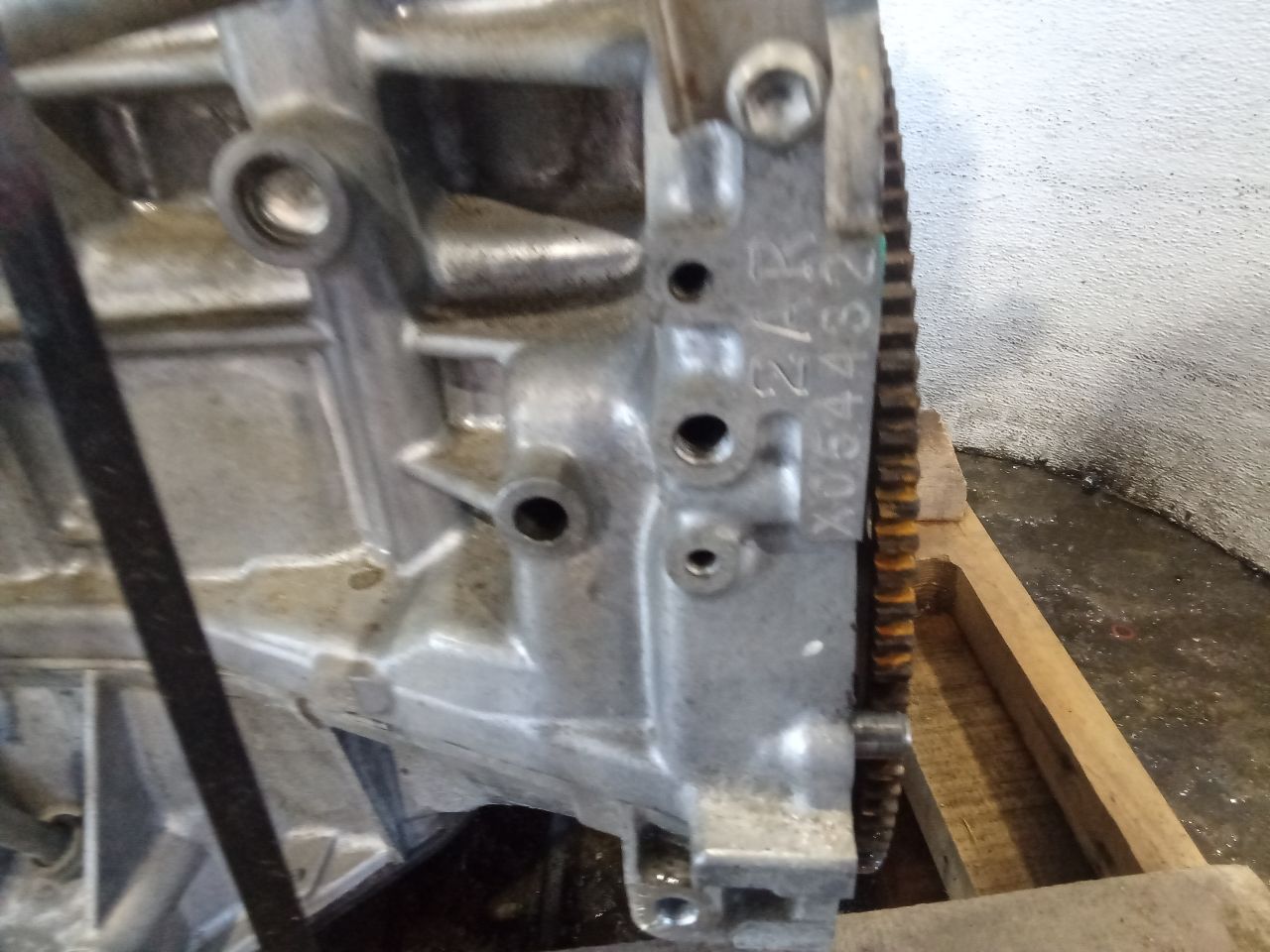 Part image 3