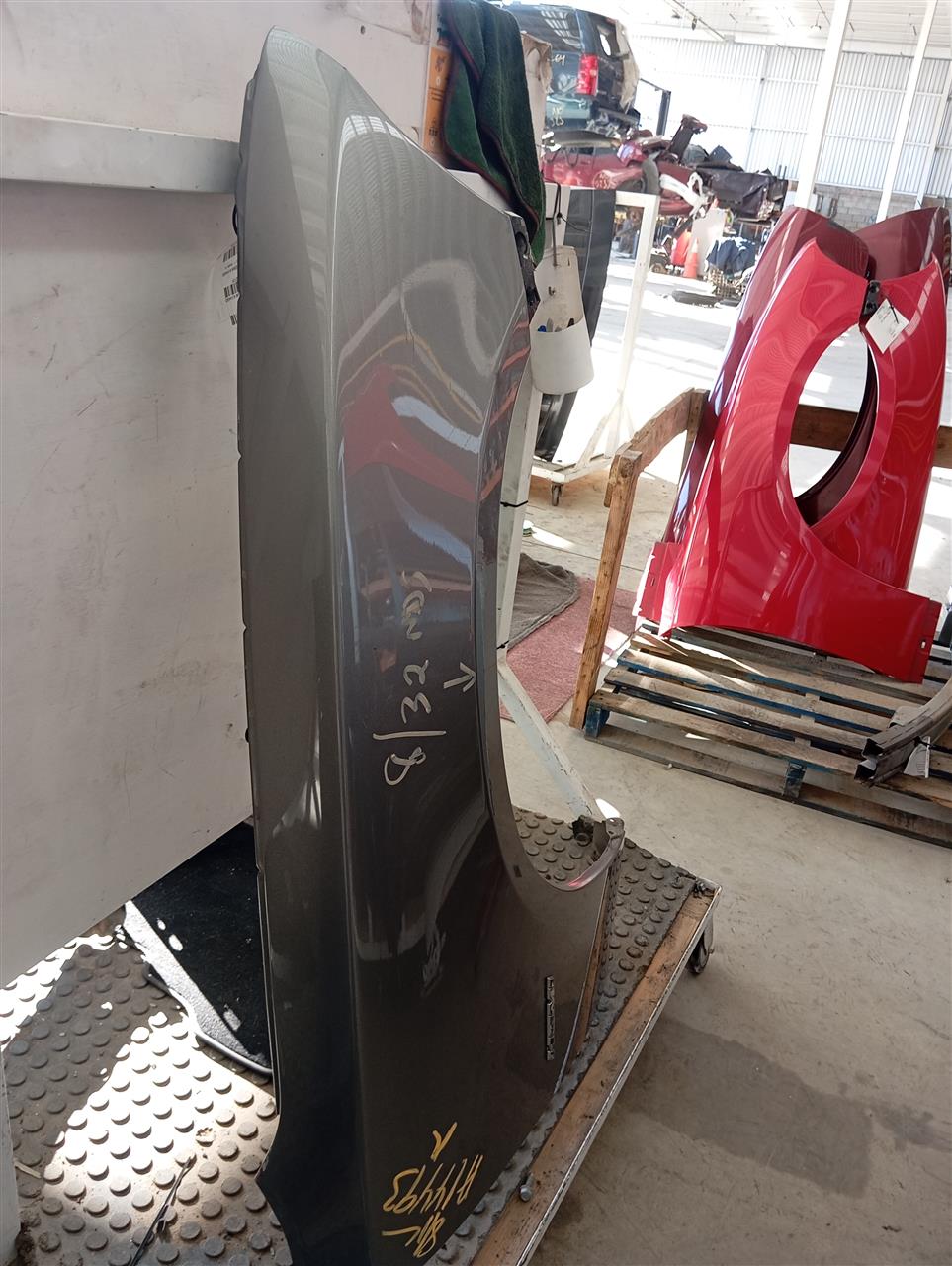 Part image 3