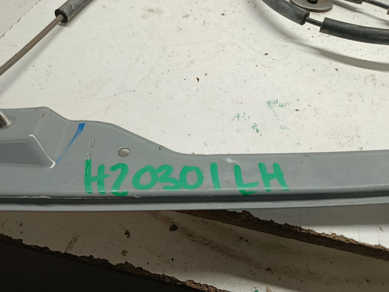 Part image 3