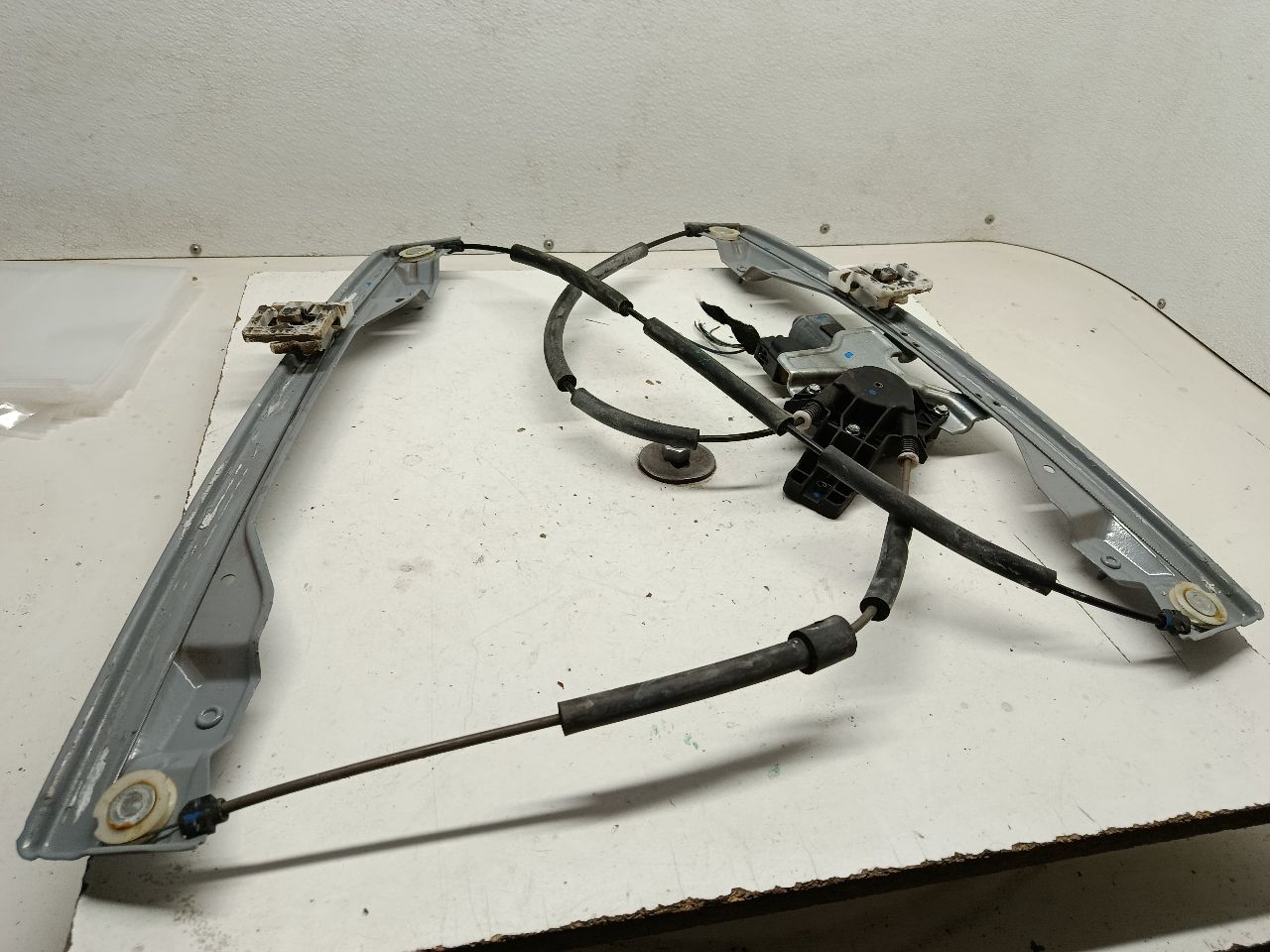Part image 4