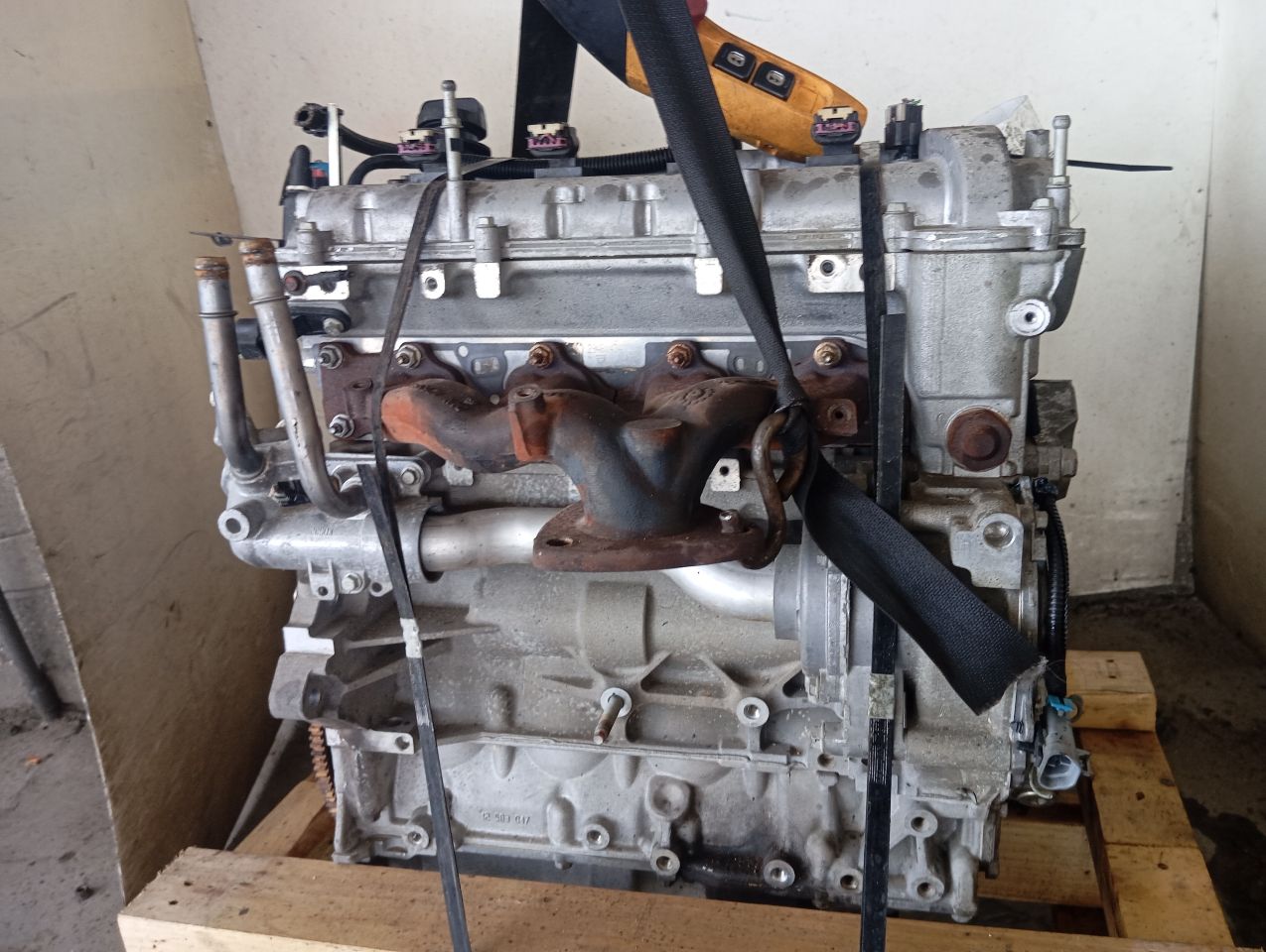 Part image 8