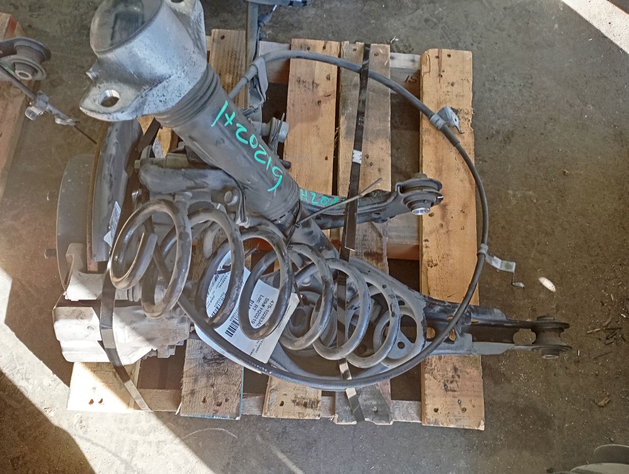Part image 4