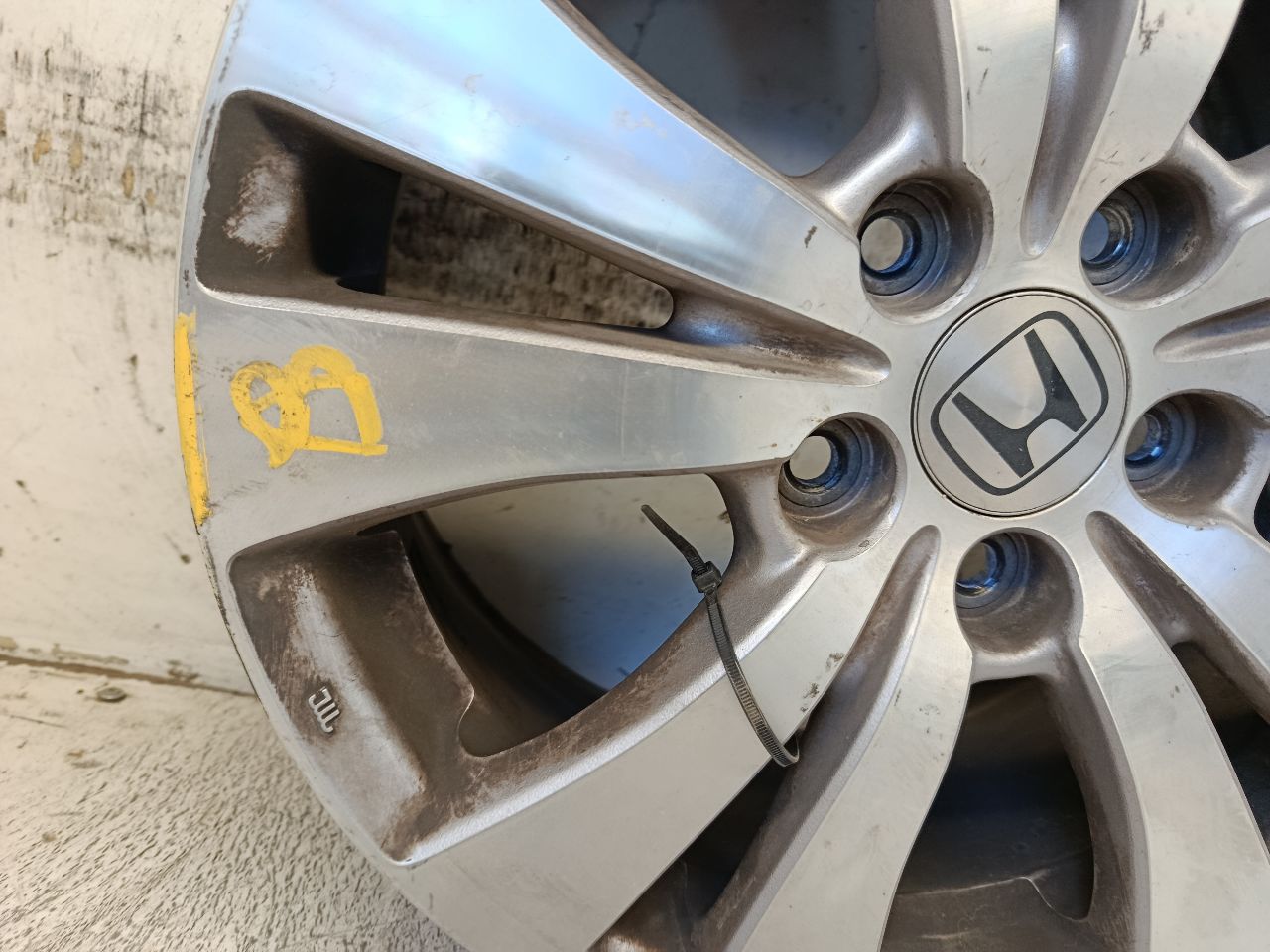 Part image 1