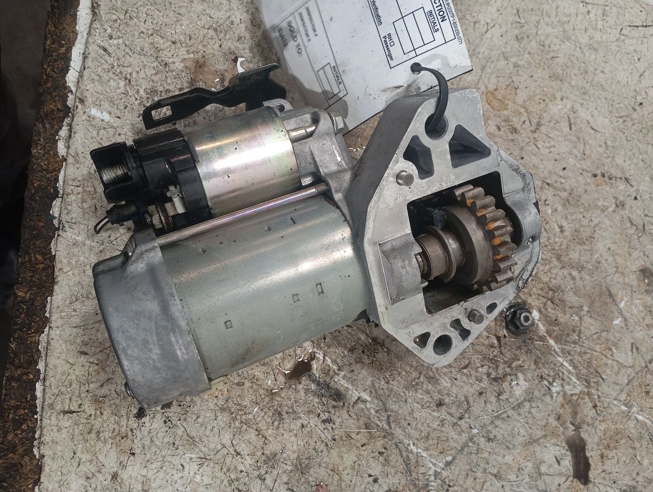 Part image 1