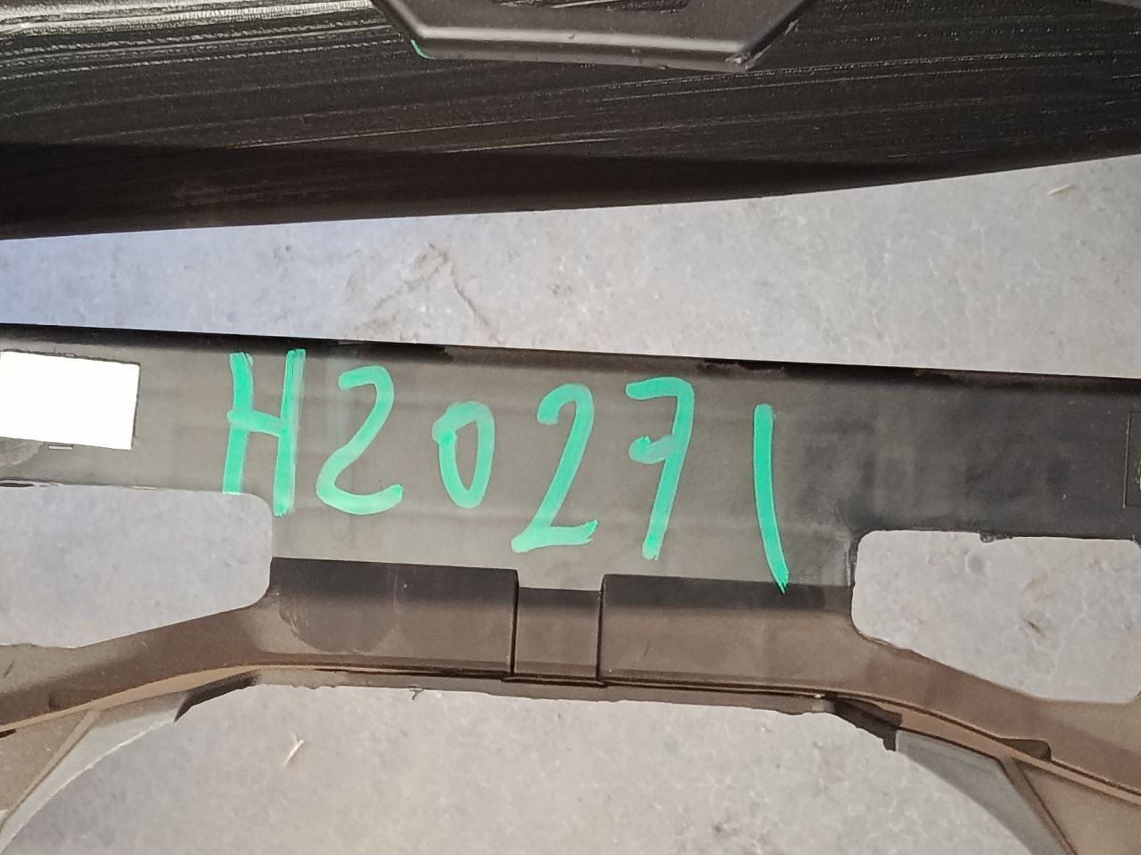 Part image 2