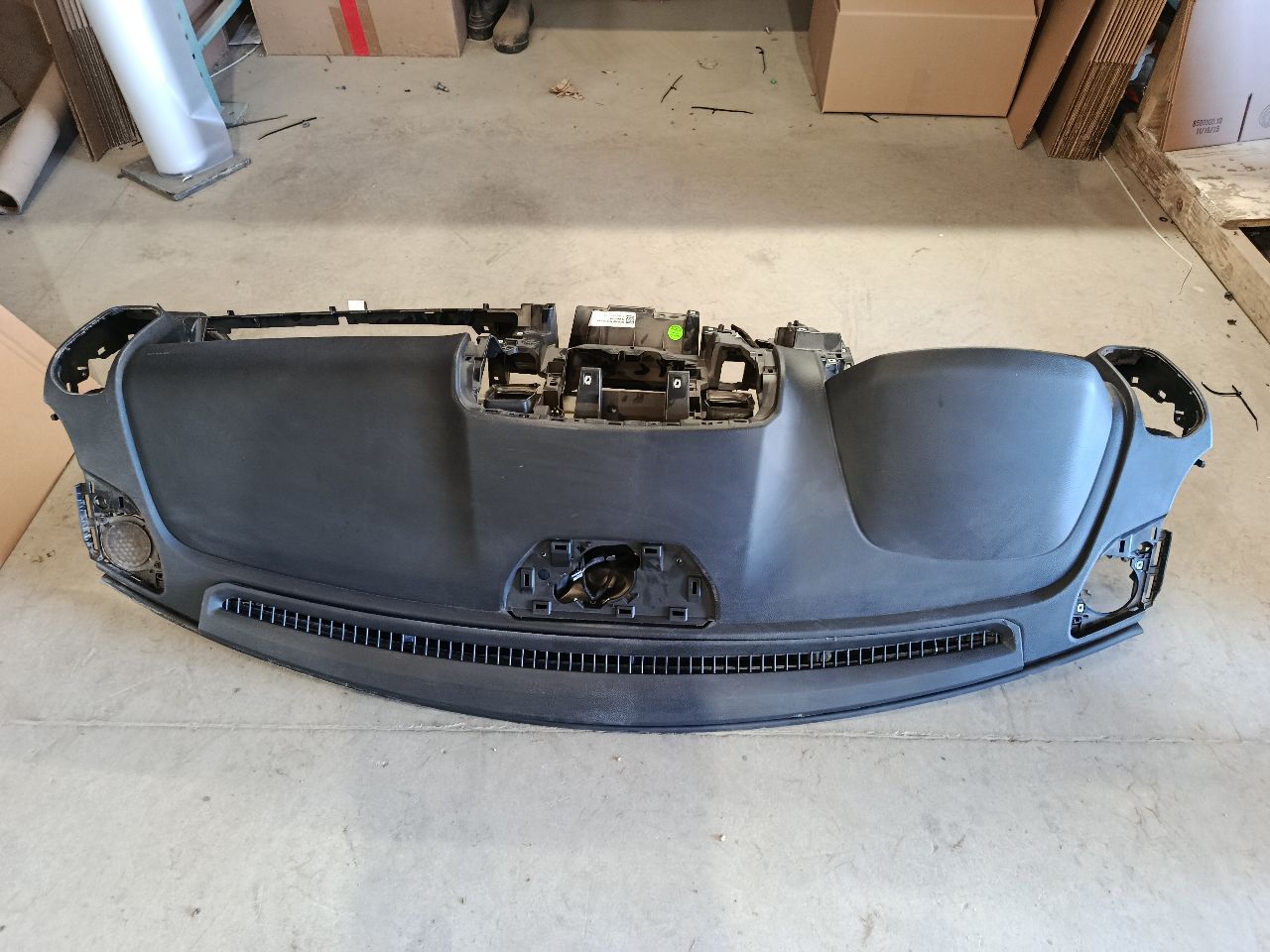 Part image 3