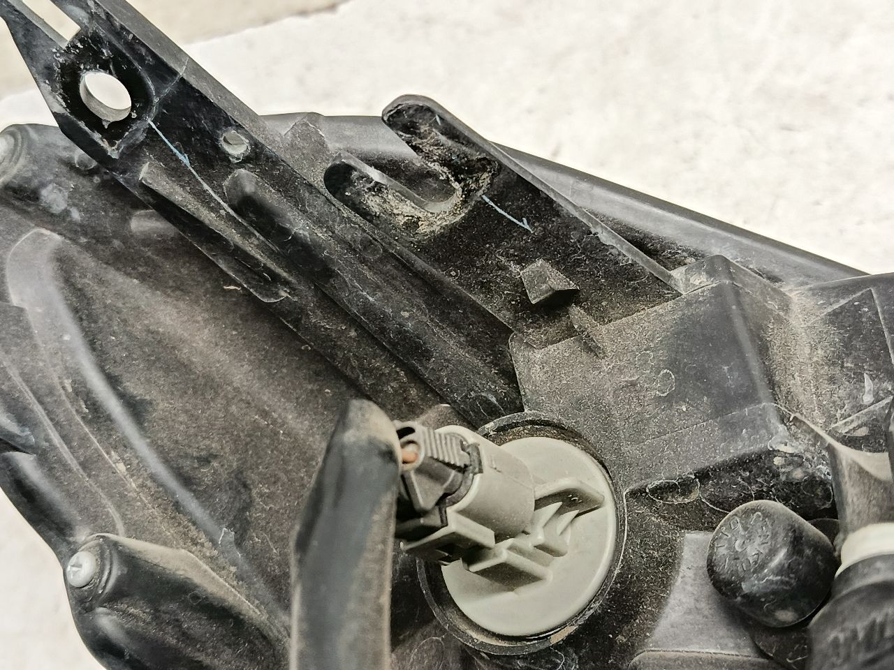 Part image 6