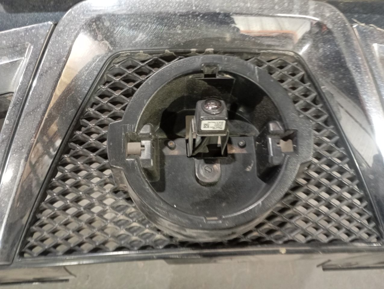 Part image 6