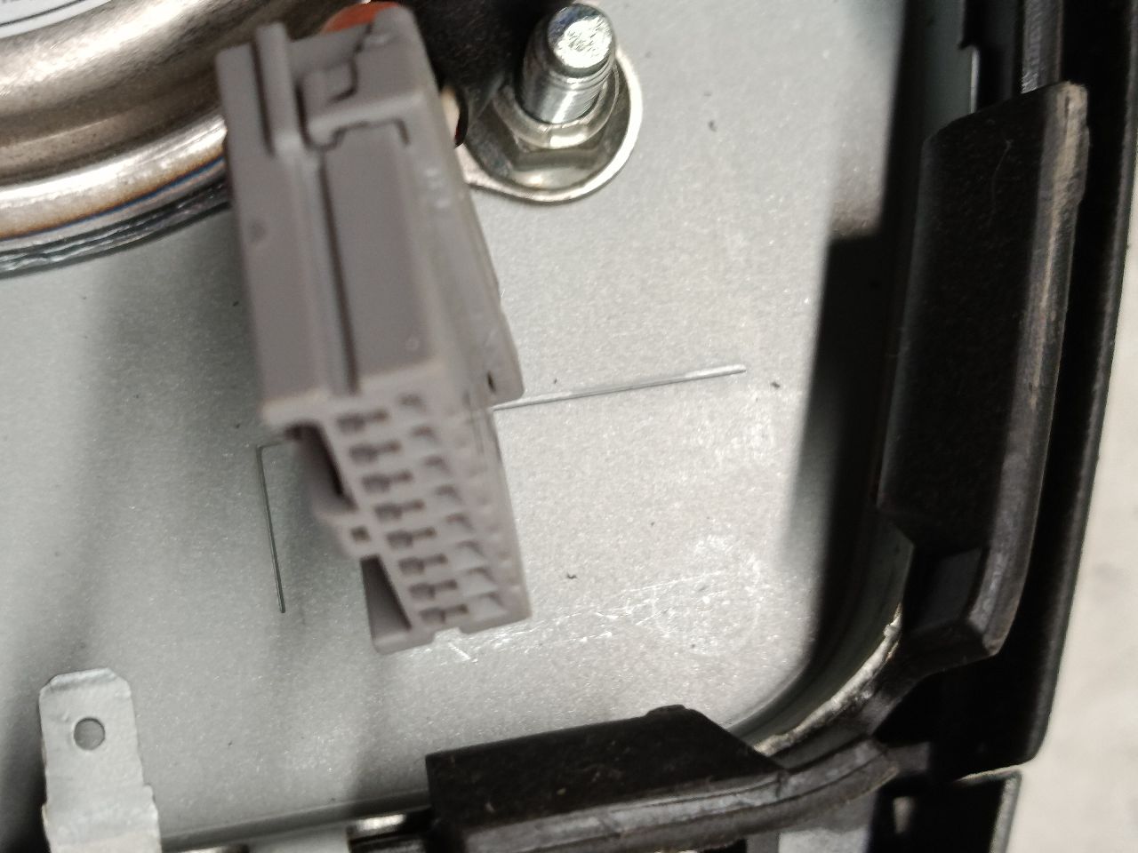 Part image 10