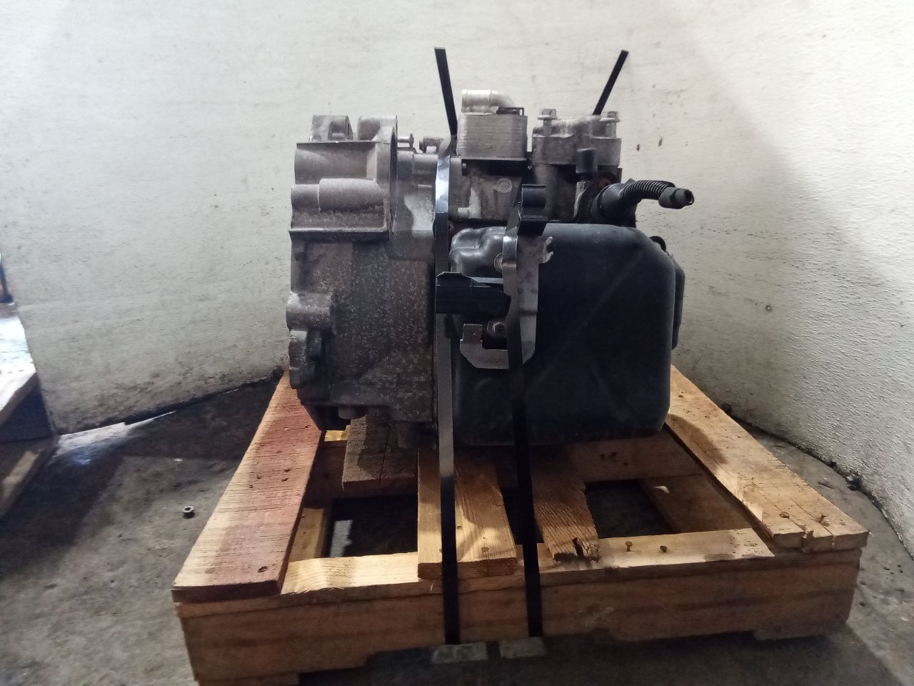 Part image 4