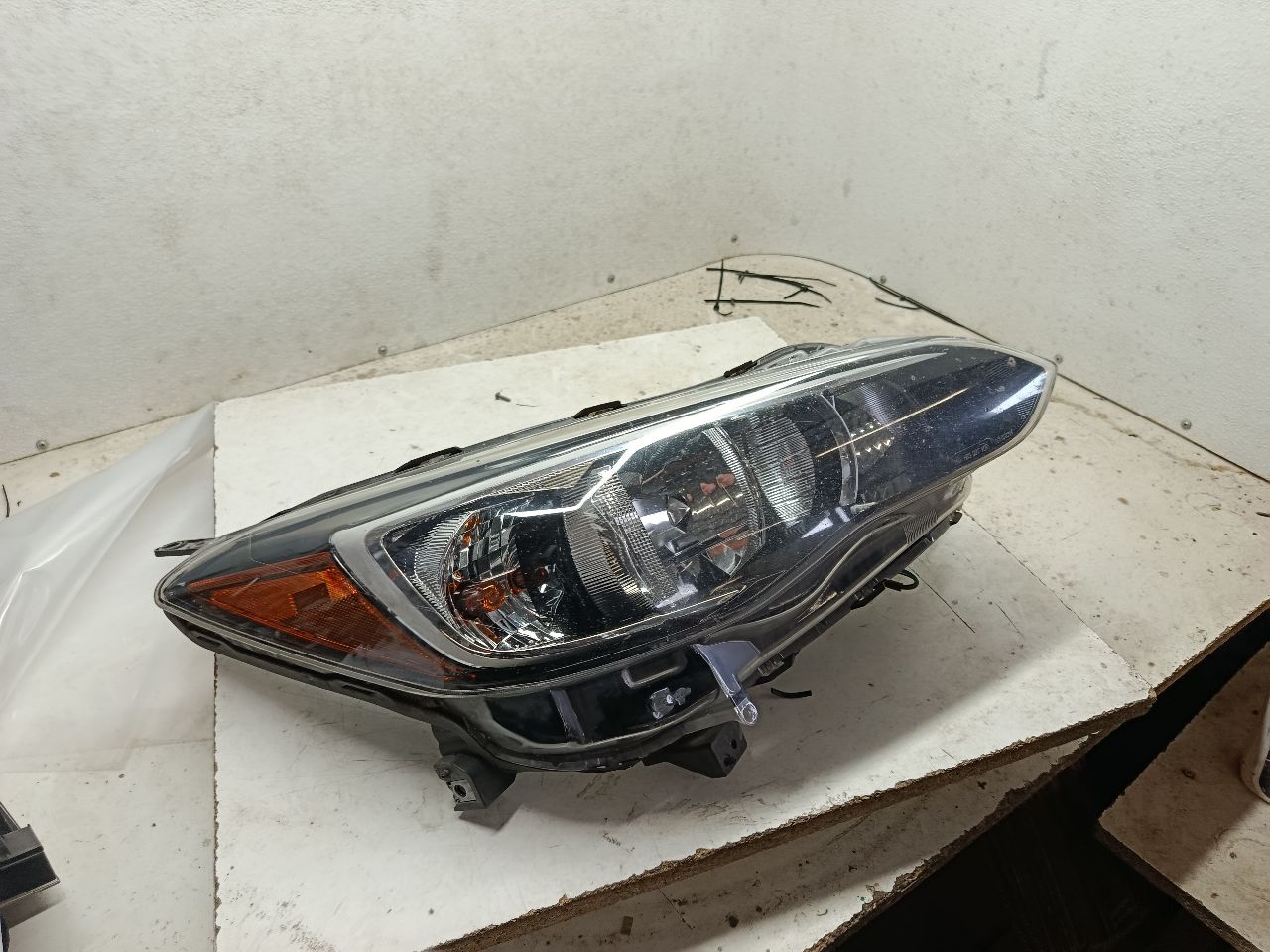 Part image 1