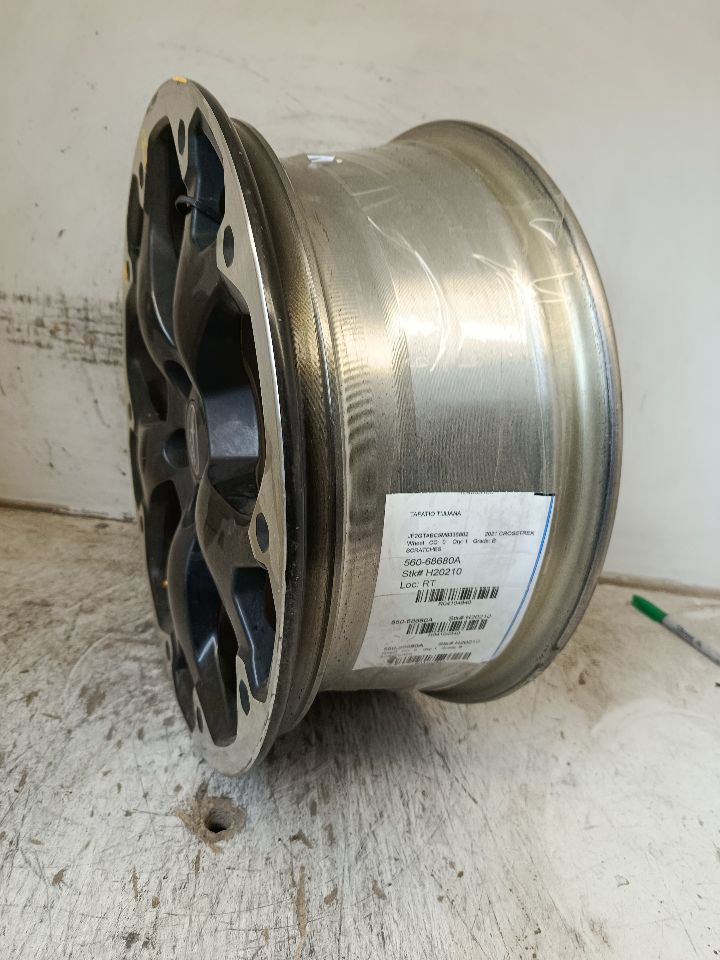 Part image 4