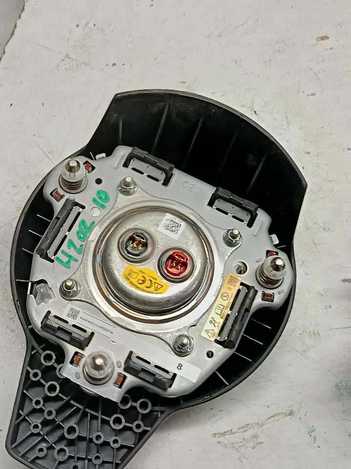 Part image 4