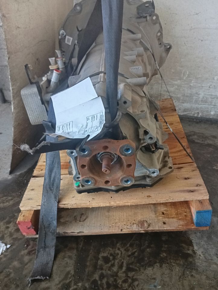 Part image 6