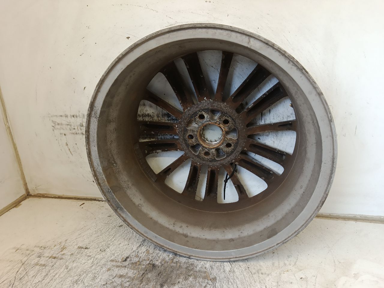 Part image 4