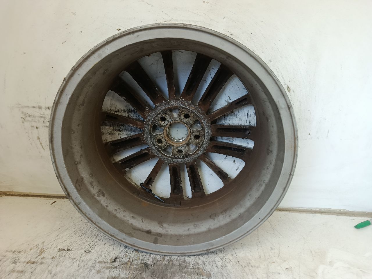 Part image 4