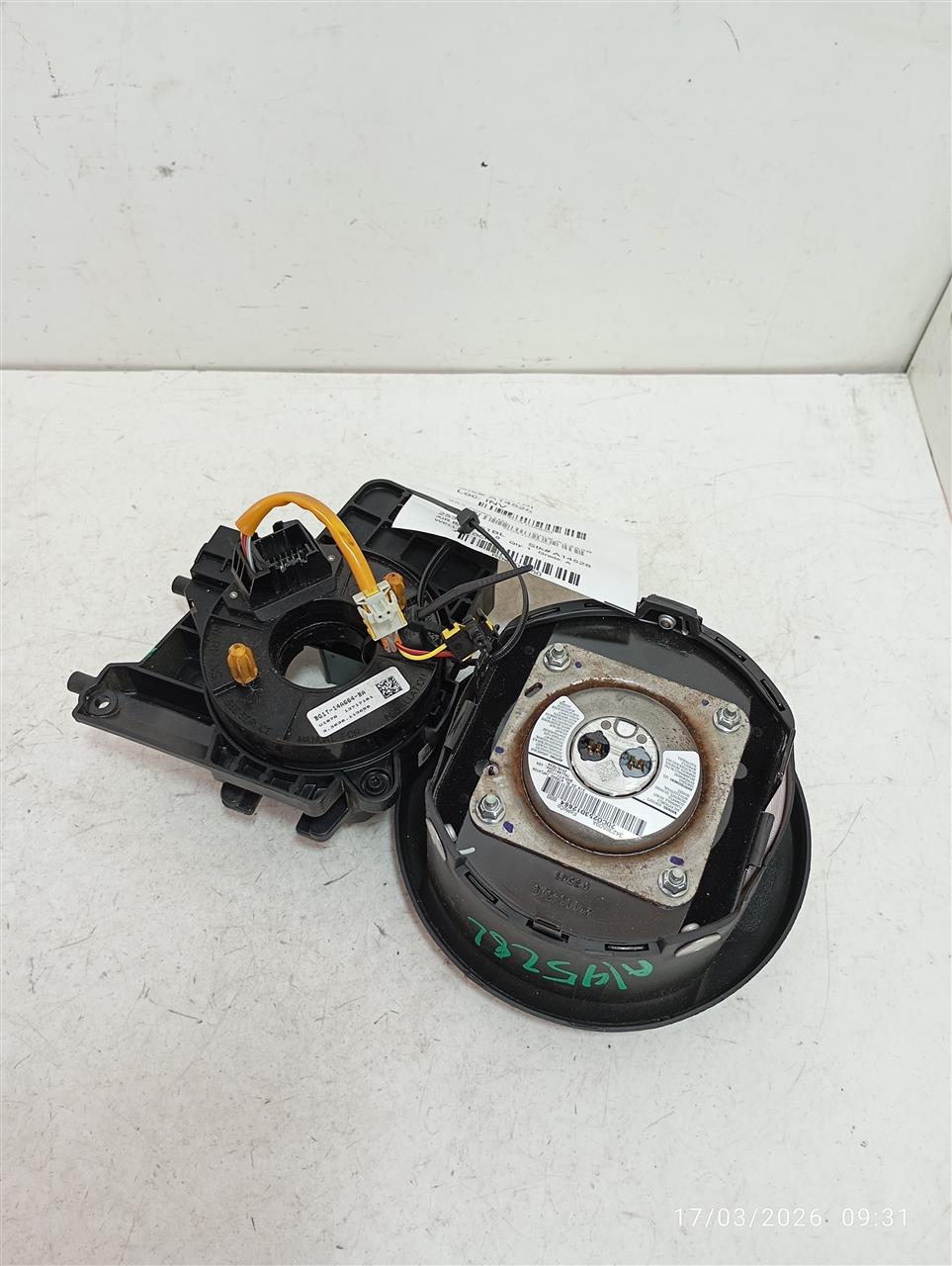 2014 Ford MUSTANG Air Bag
