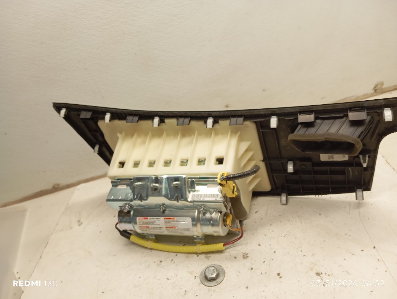 Part image 2