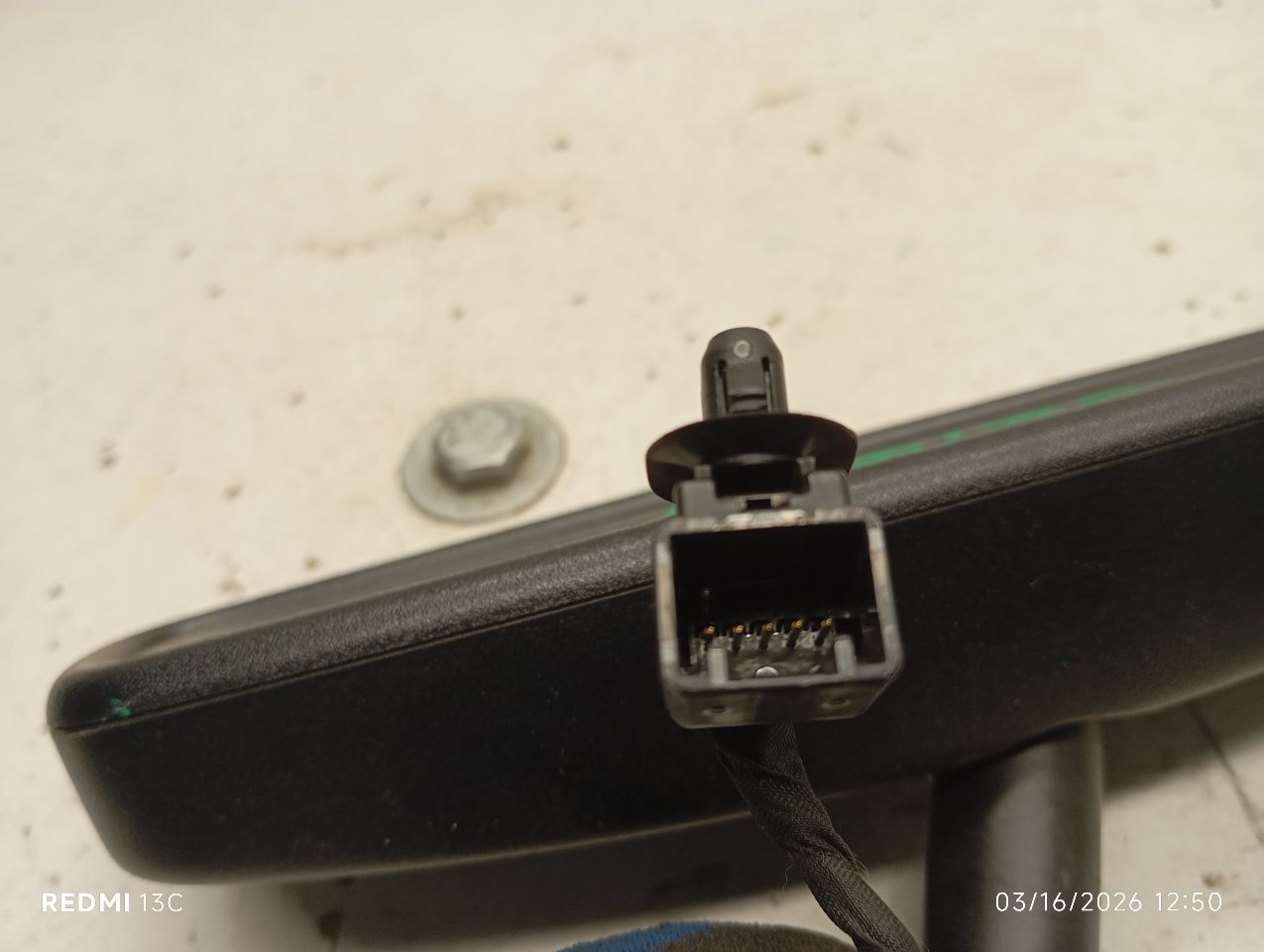 Part image 3