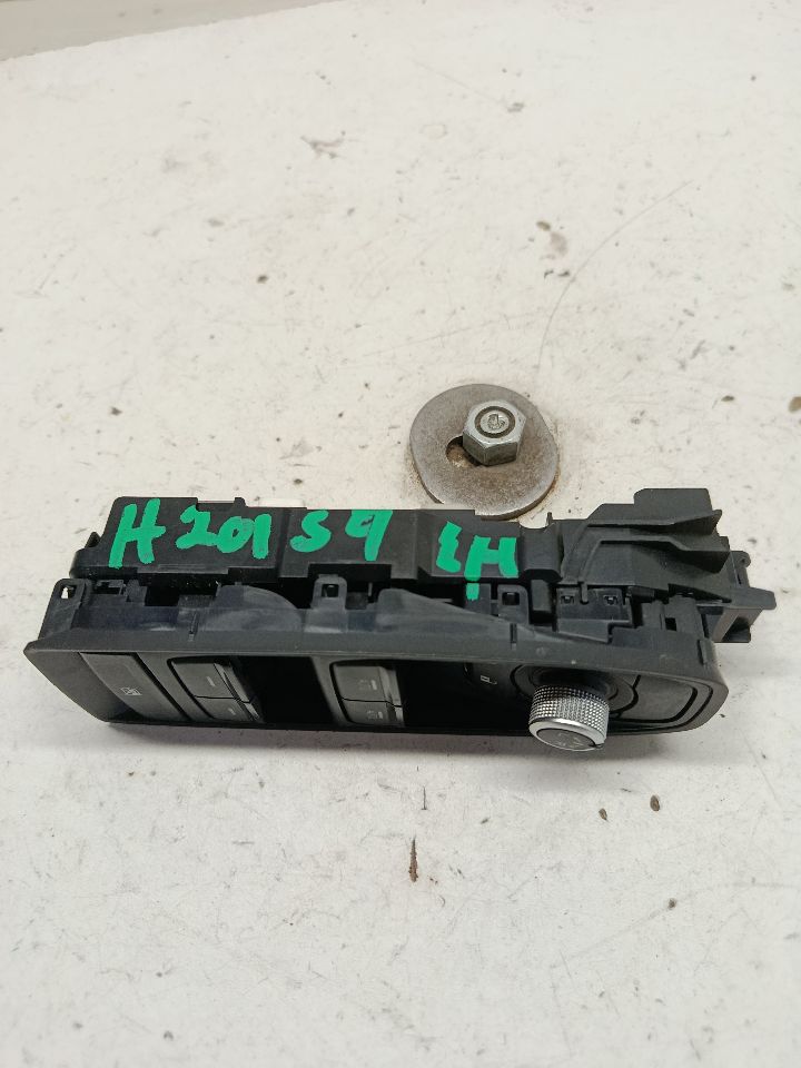 Part image 7