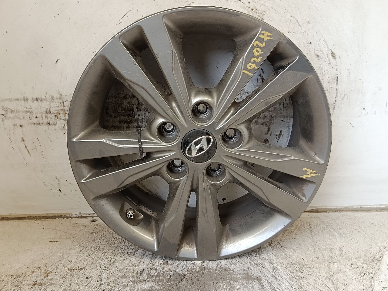 Part image 1