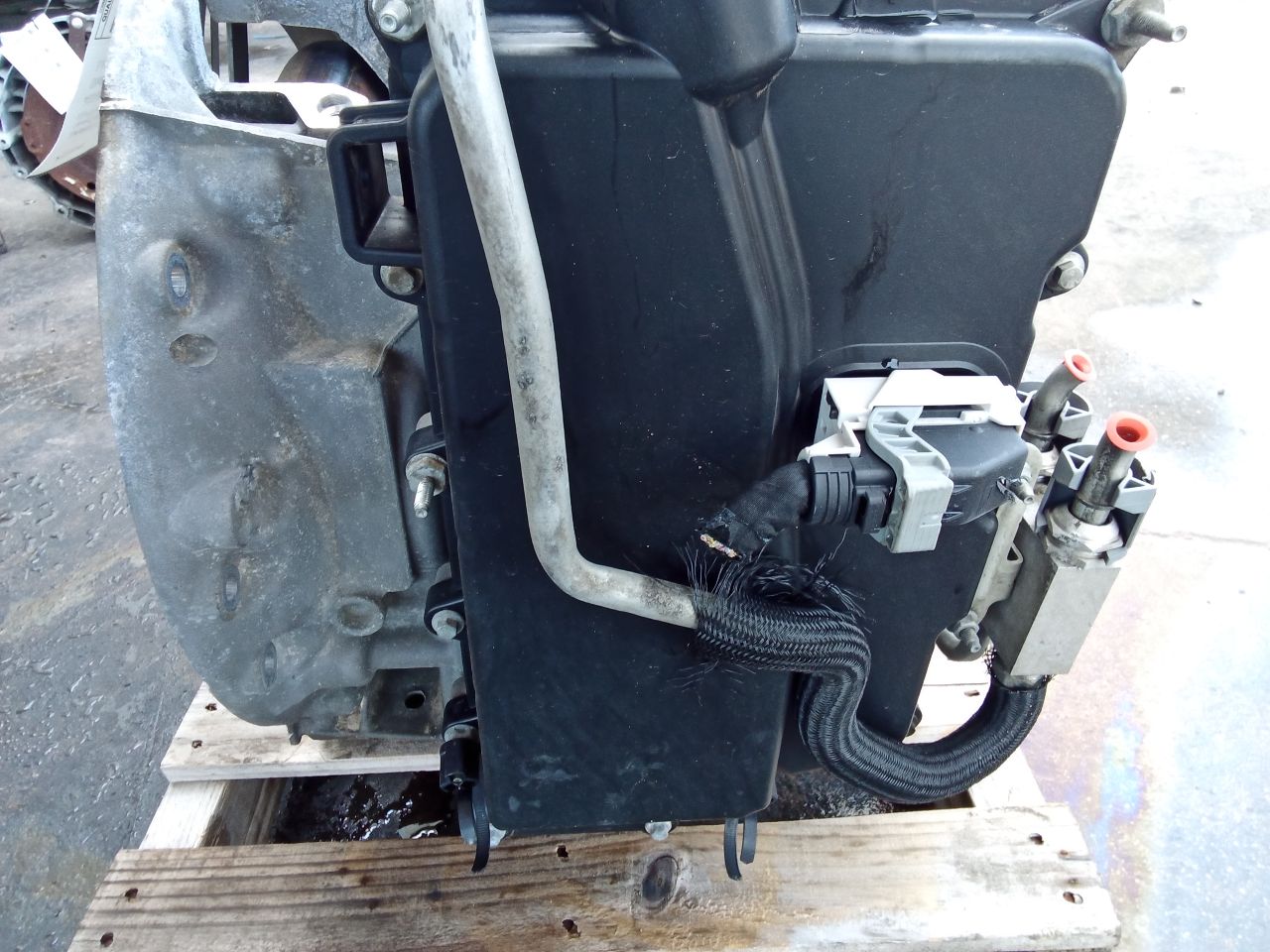 Part image 14