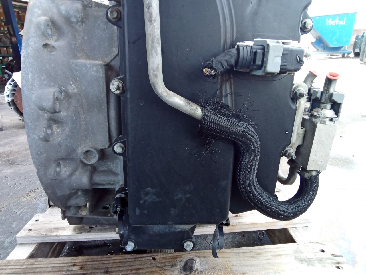Part image 15