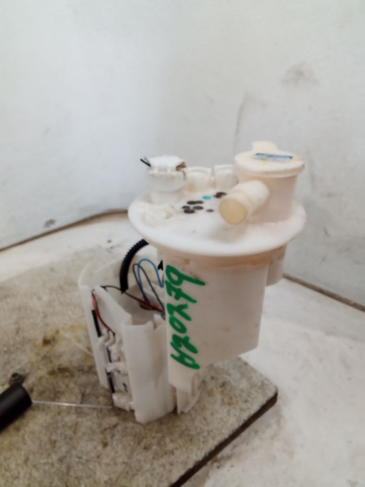 Part image 7