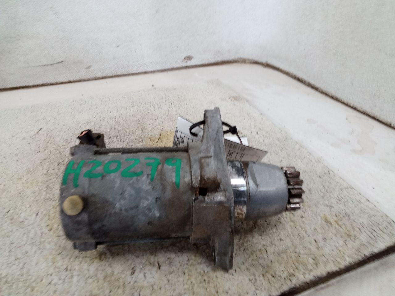 Part image 3