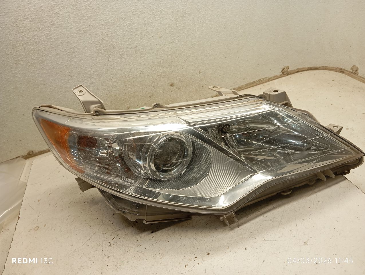2012 Toyota CAMRY Headlamp Assembly