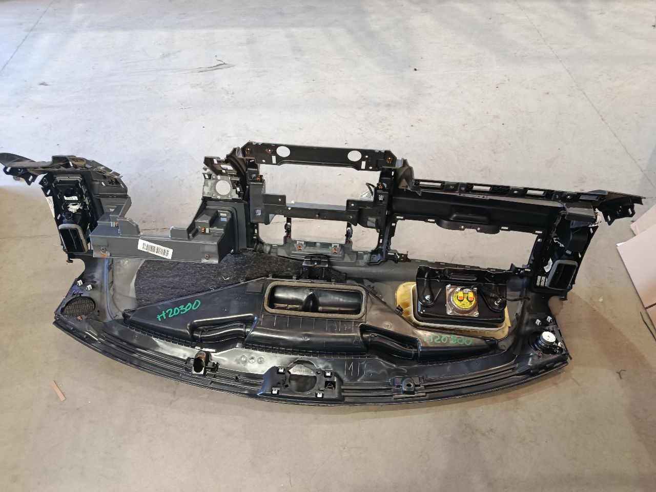 Part image 6