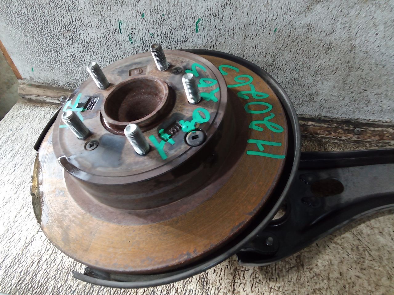 Part image 3
