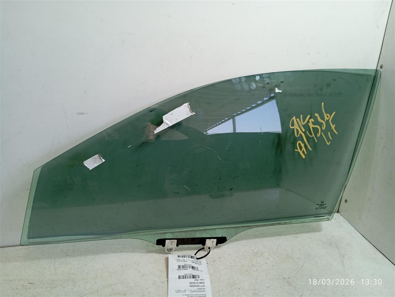 2015 Honda ACCORD Door Glass, Front