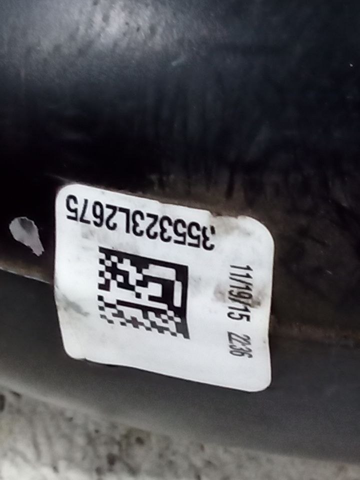 Part image 9