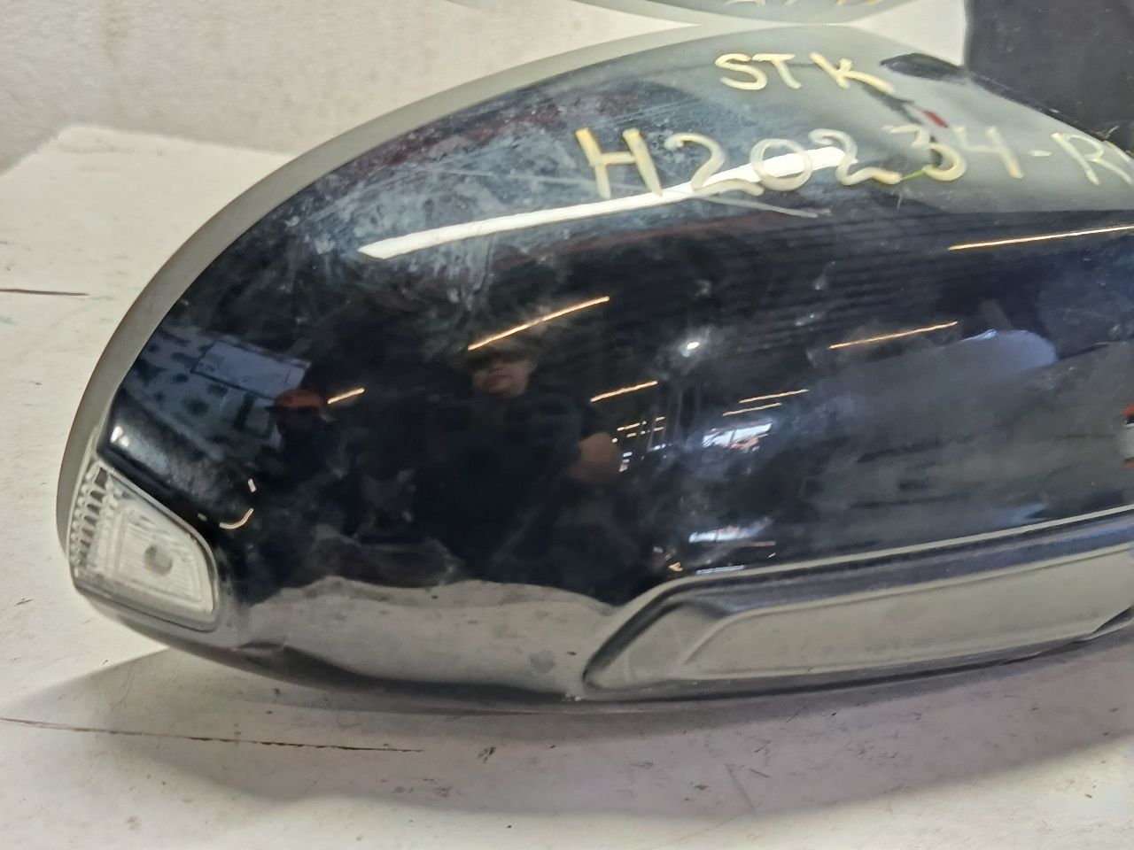 Part image 4
