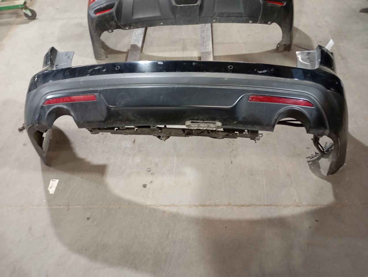 Part image 1