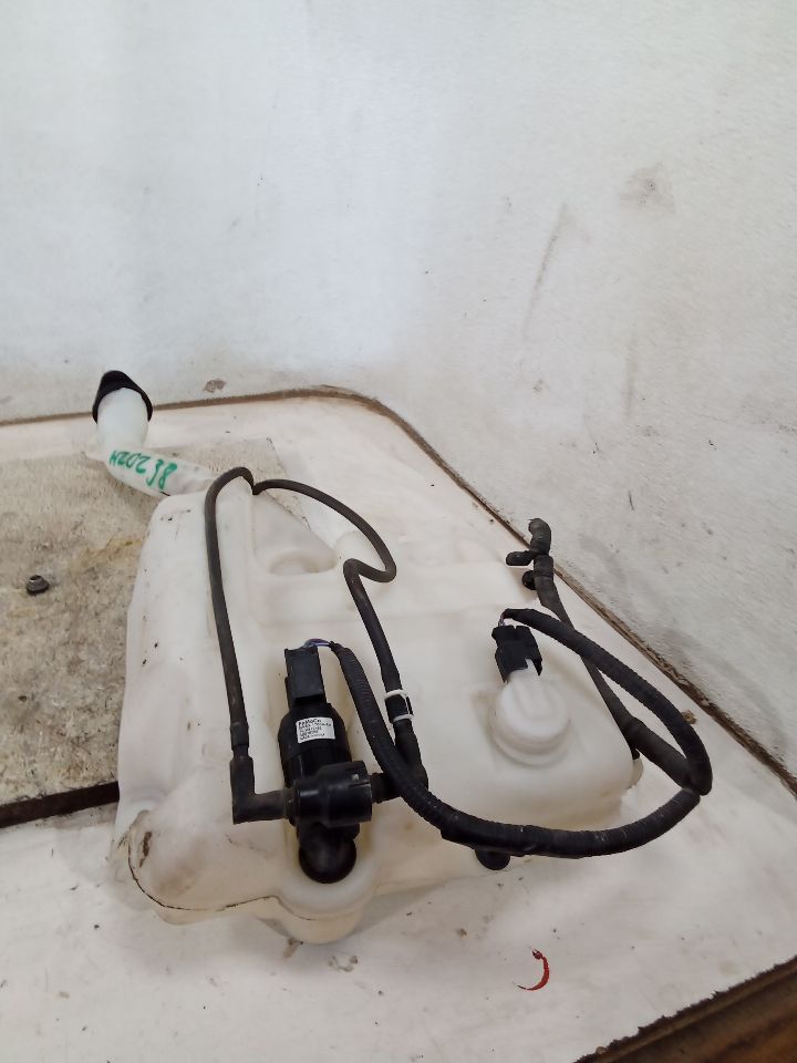 2016 Ford EXPLORER Wash Reservoir Assy