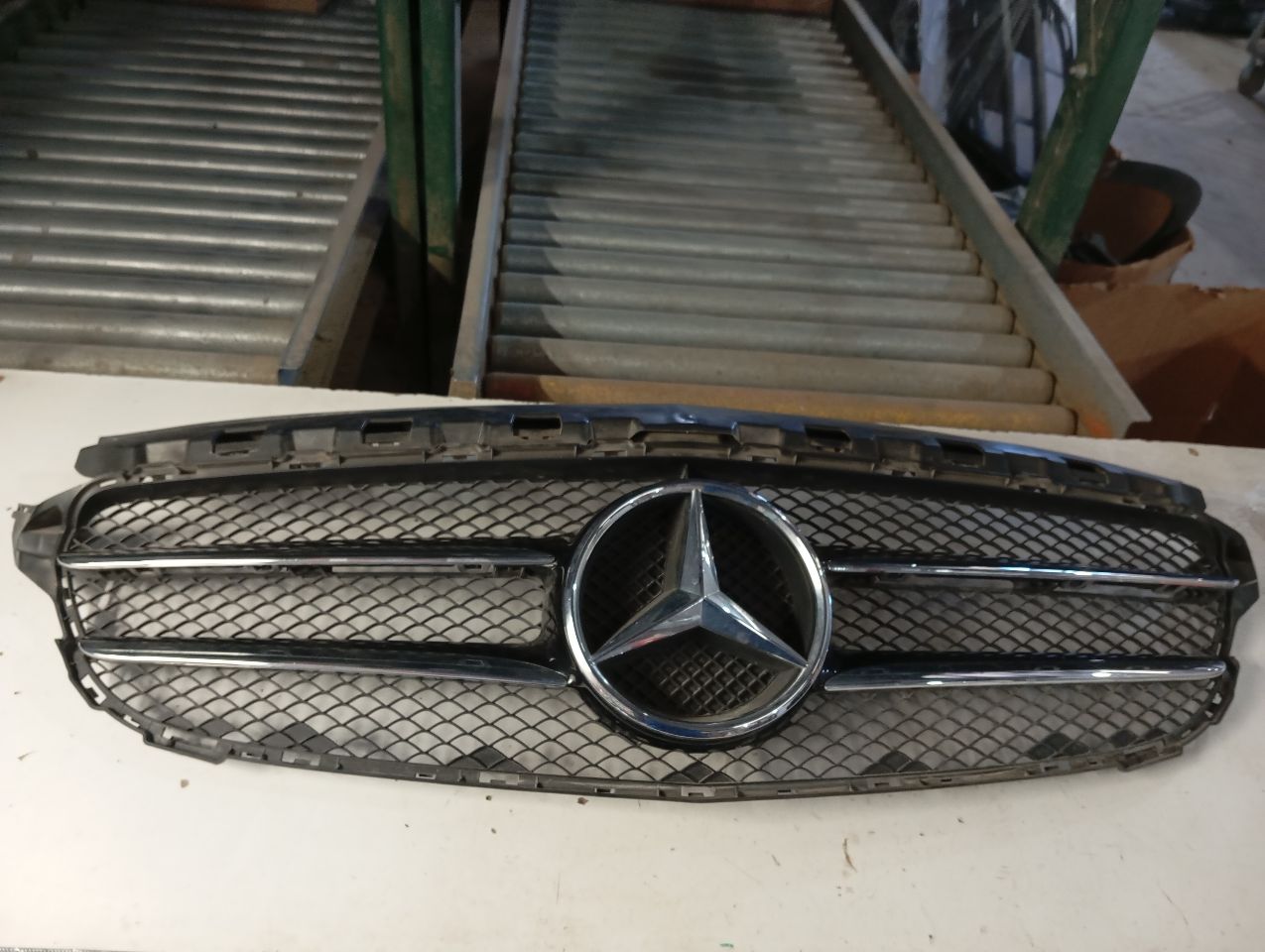 2018 Mercedes-Benz MERCEDES C-CLASS Grille