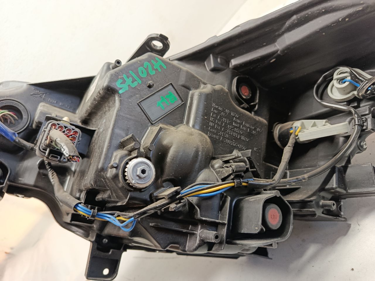 Part image 3