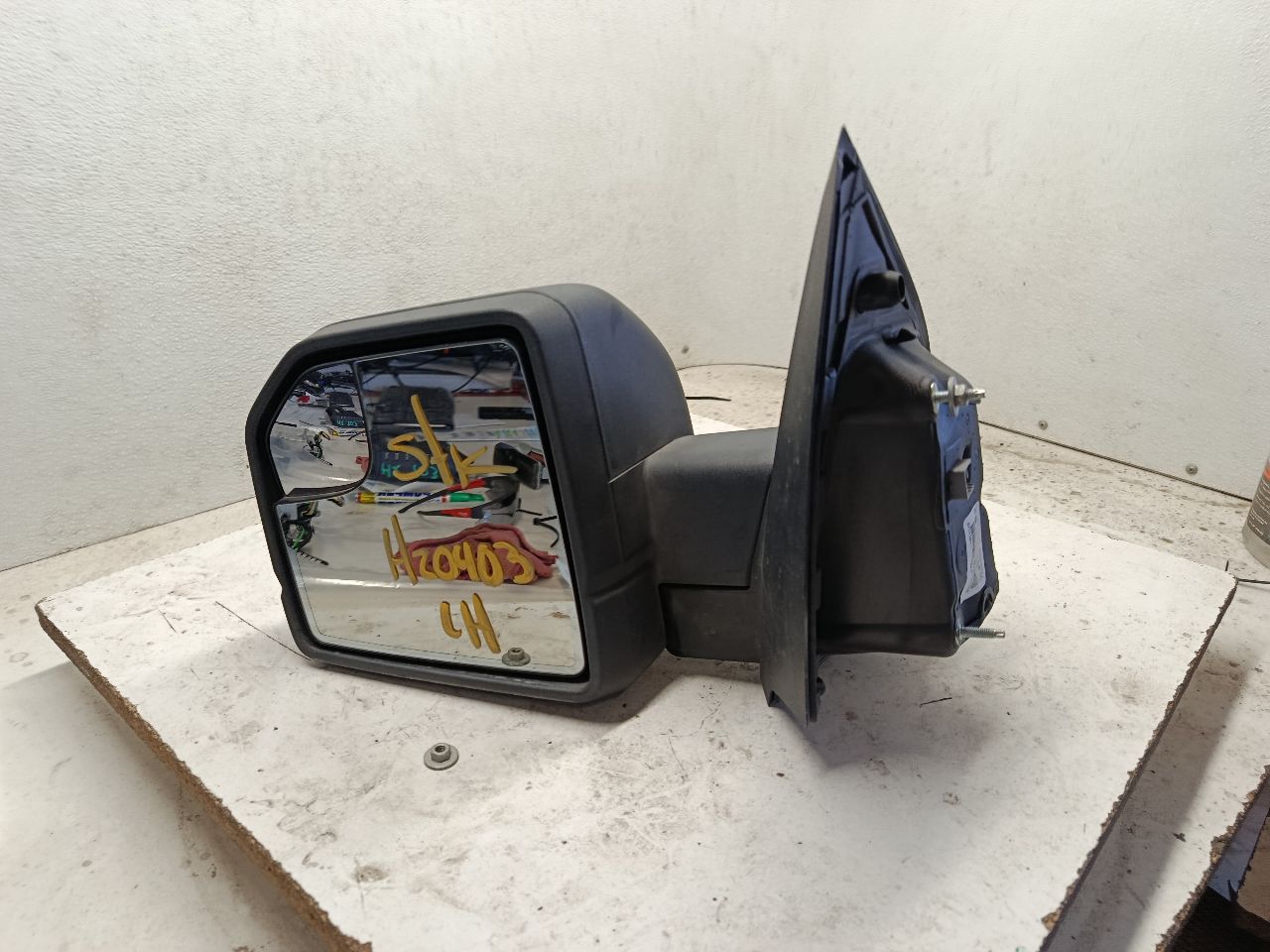 Part image 1
