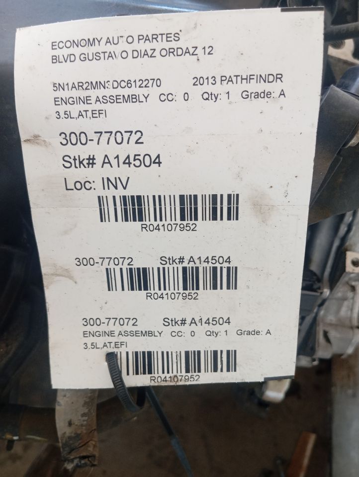 2013 PATHFINDER Nissan Engine Assembly