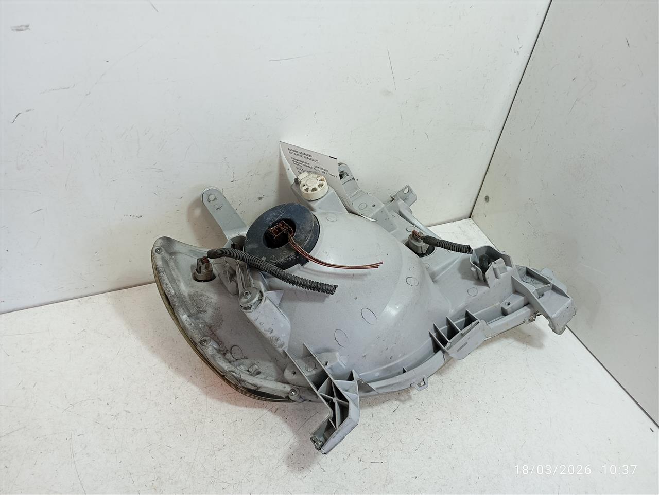 Part image 3