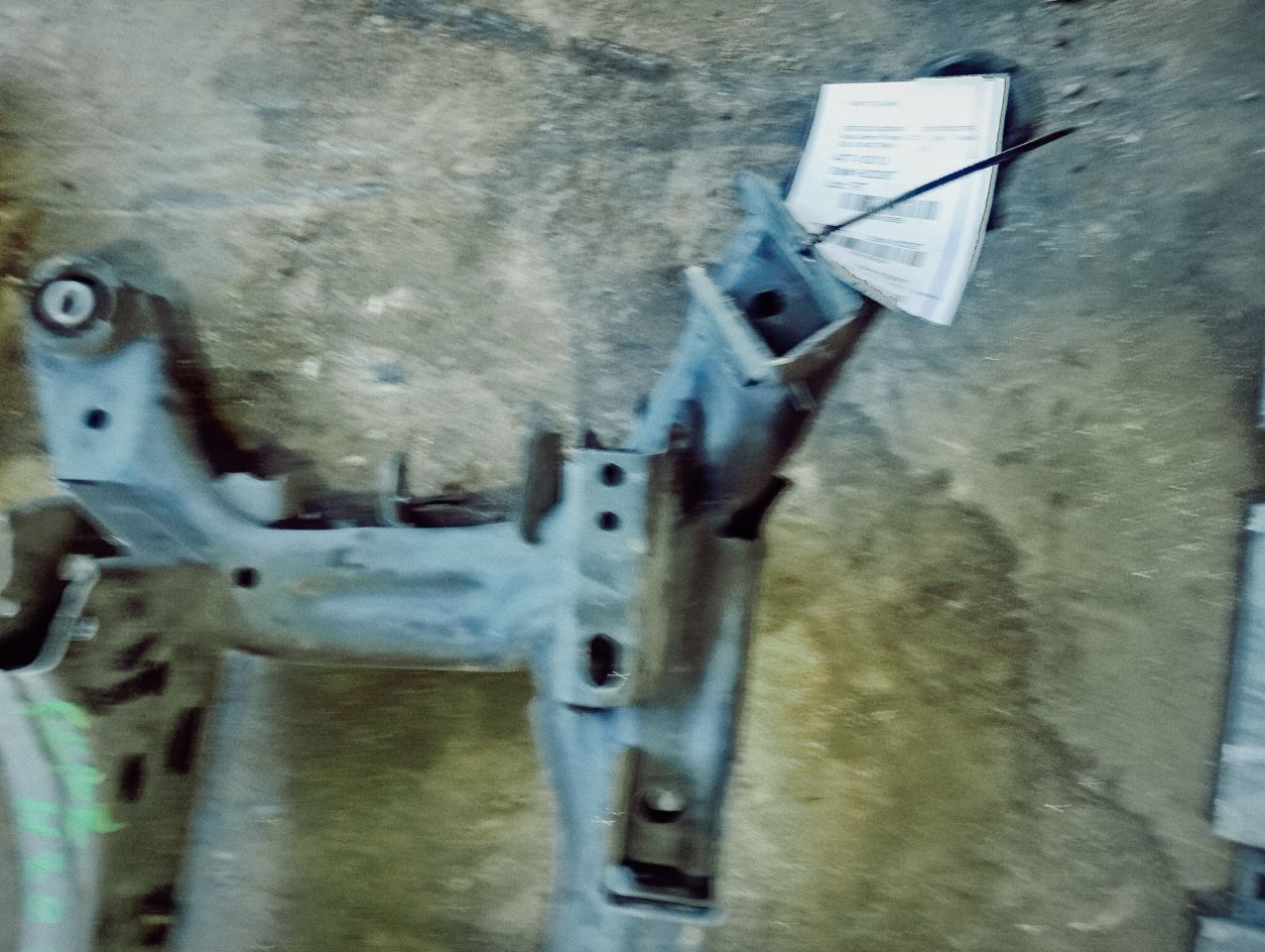 Part image 3