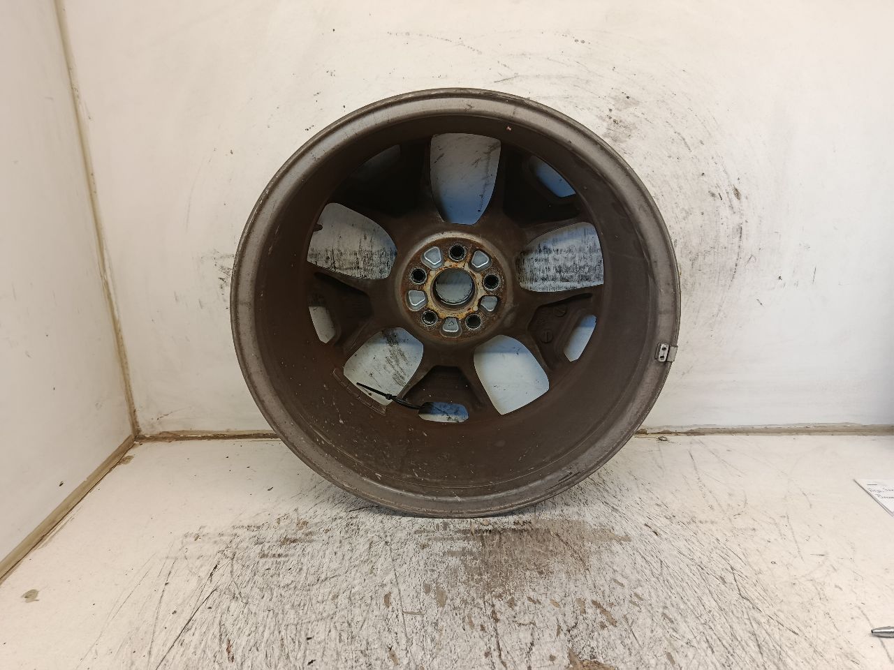 Part image 3