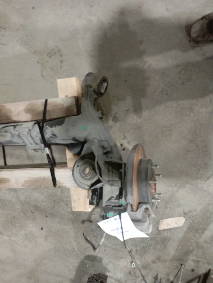 Part image 4
