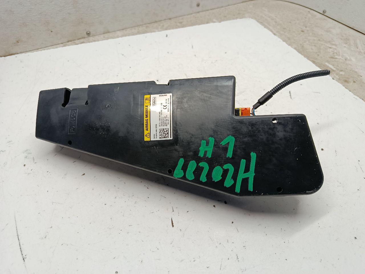 Part image 2
