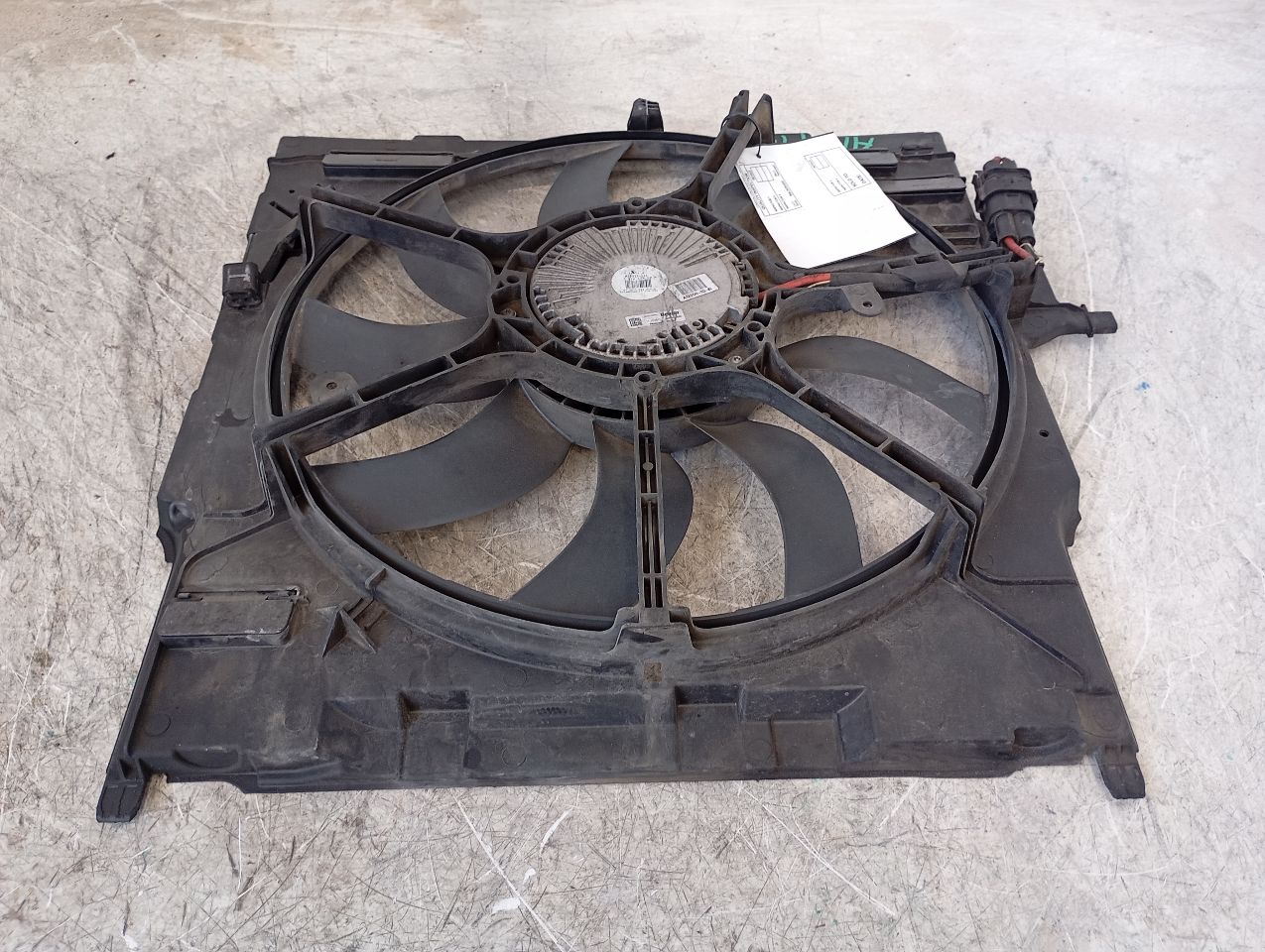 Part image 3