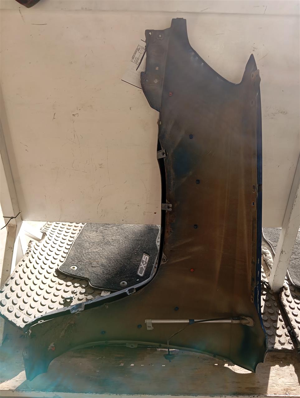 Part image 4